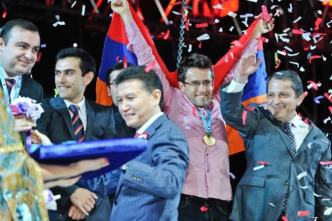 La clausura de la Olimpiada de Ajedrez 2012 ChessBase