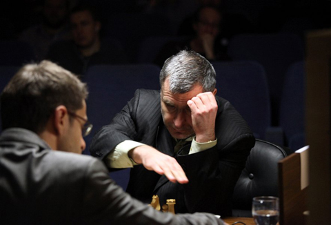 Aronian derrotó con negras a Vassily Ivanchuk