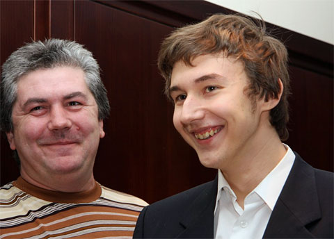 Sergey Karjakin y su padre
