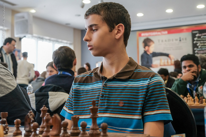 Exhibición del ruso Fedoseev en el torneo de 'Blitz' del Open