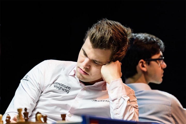 Magnus Carlsen y Anish Giri | Foto: Alina l'Ami (Tata Steel Chess 2019)
