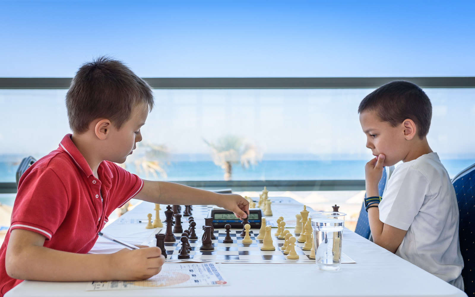 boys chess beach