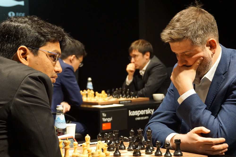 Pentala Harikrishna vs. Peter Svidler | Foto: Nadja Wittmann (ChessBase)
