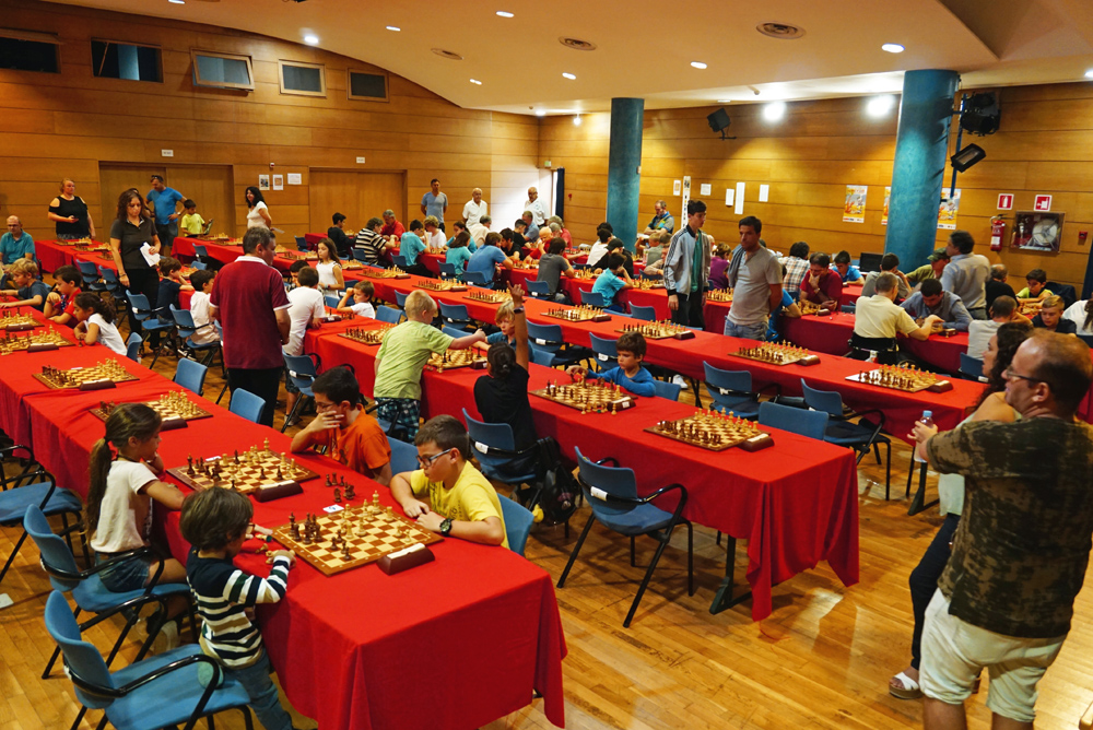 El torneo de ajedrez relámpago, sección de niños