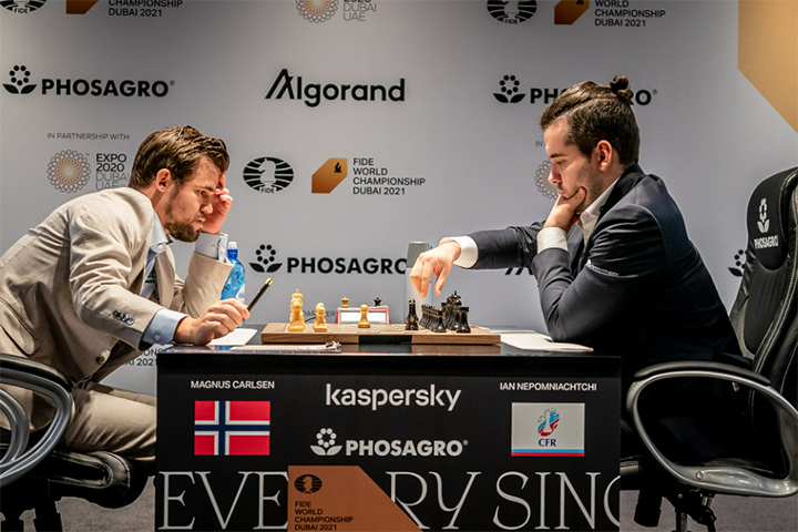 Carlsen vs. Nepomniachtchi | Foto: Eric Rosen