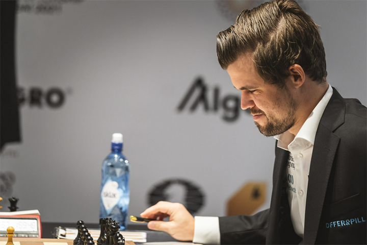 Magnus Carlsen | Foto: Niki Riga