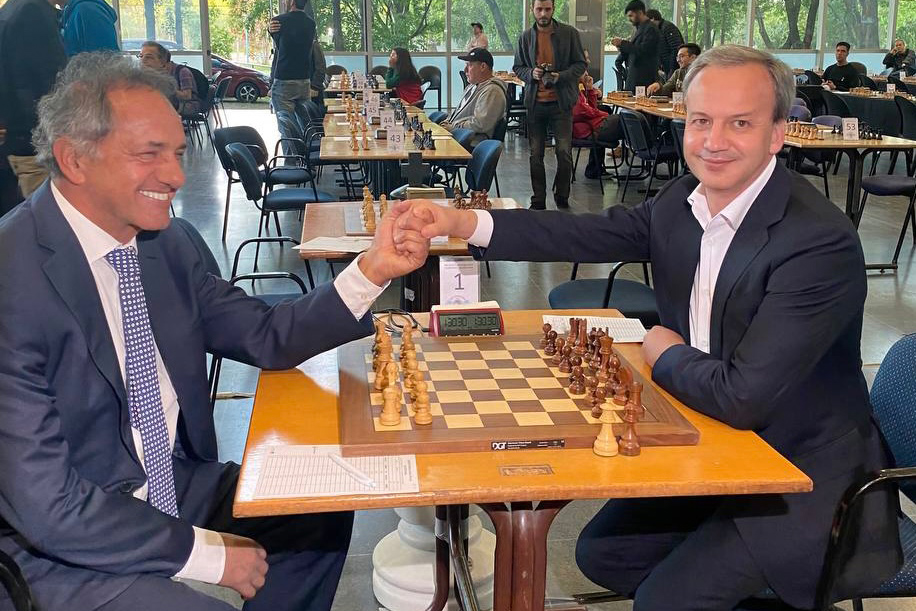Scioli  y Dvorkovich | Foto: FIDE