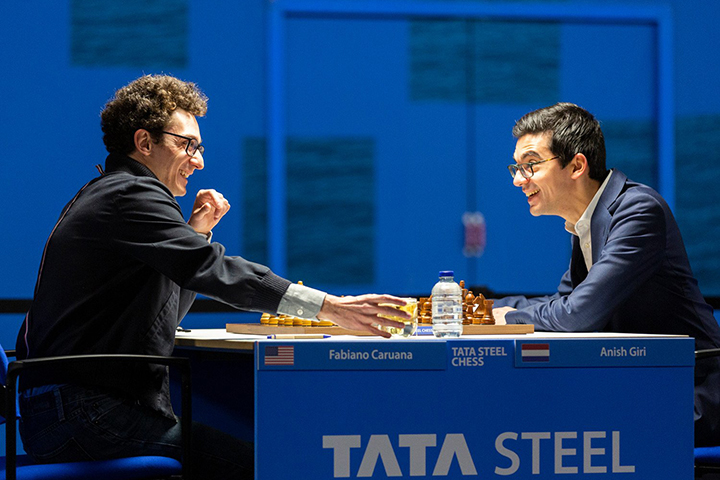 Fabiano Caruana y Anish Giri | Foto: Jurriaan Hoefsmit (Tata Steel Chess)
