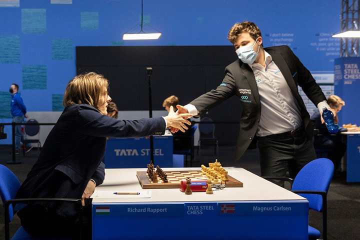 Richard Rapport y Magnus Carlsen | Foto: Jurriaan Hoefsmit (Tata Steel Chess)