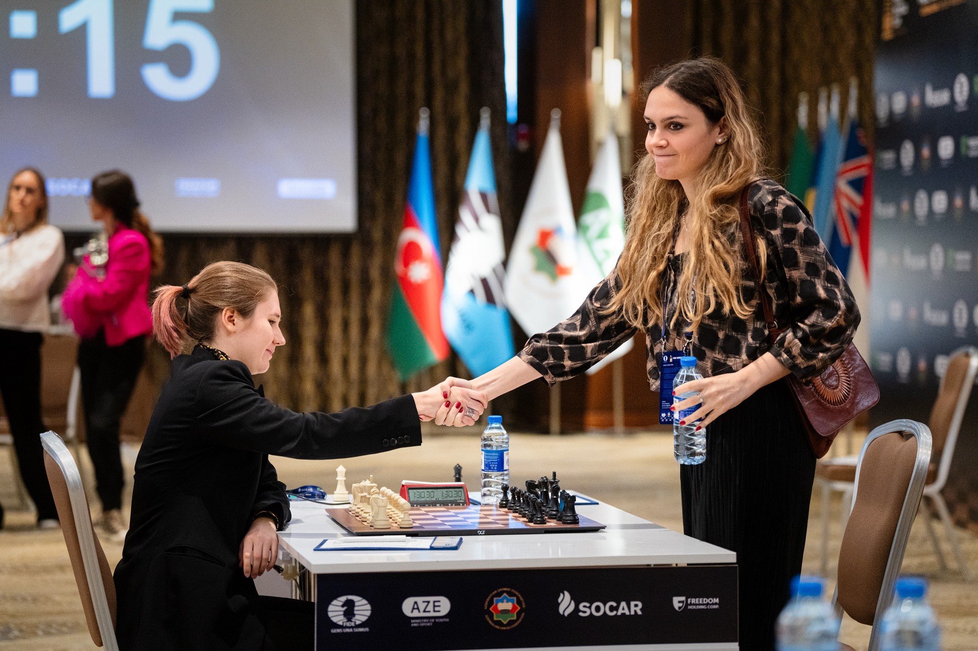 Polina Shuvalova derrotóa a Teodora Injac | Foto: FIDE