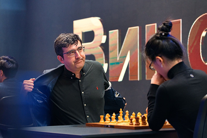 Vladimir Kramnik vs. Hou Yifan