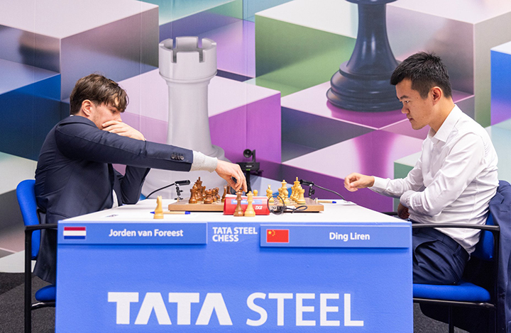 Jorden van Foreest y Ding Liren empataron  | Foto: Jurriaan Hoefsmit (Tata Steel Chess 2024)