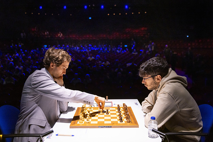 Alexander Donchenko vs. Alireza Firouszja  | Foto: Jurriaan Hoefsmit (Tata Steel Chess 2024)