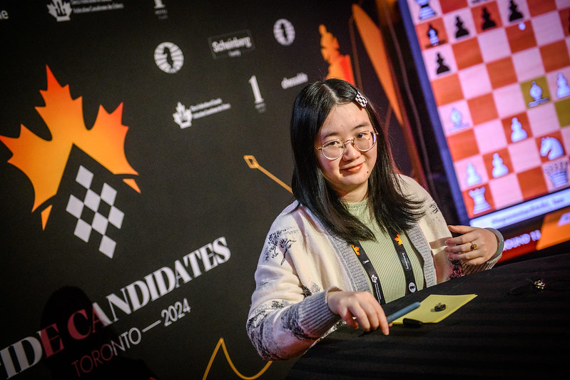La campeona, Tan Zhongyi  | Foto: Mihal Walusza (FIDE)
