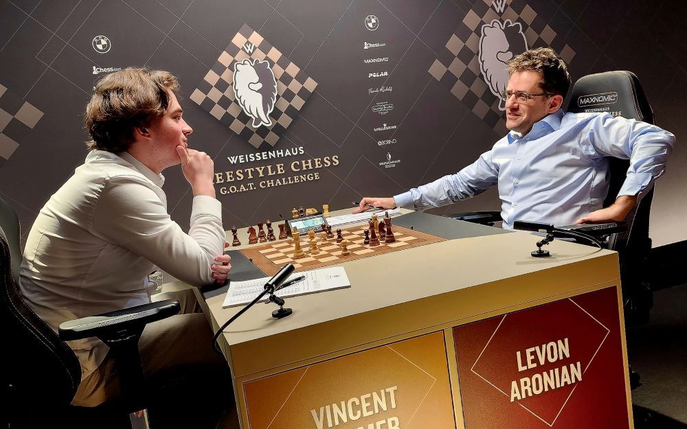 Vincent Keyer vs. Levon Aronian | Foto: Amruta Mokal / Sagar Shah (ChessBase India)