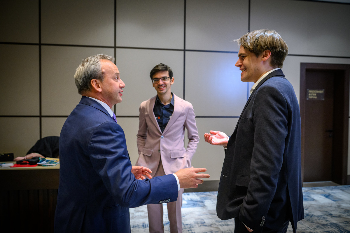 Matthias Bluebaum, Arkady Dvorkovich, Anish Giri