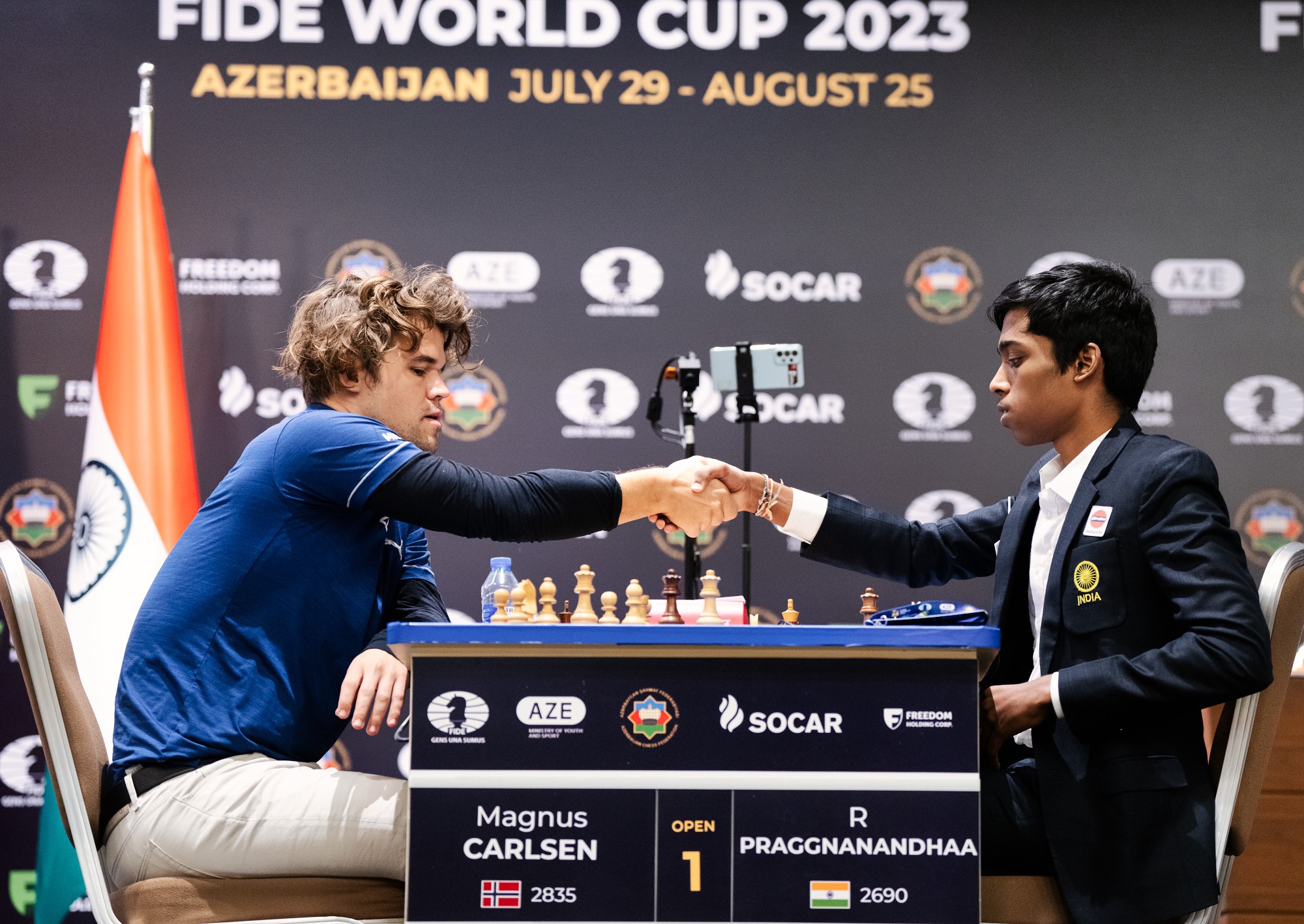 Copa del Mundo final, partida 1 tablas ChessBase