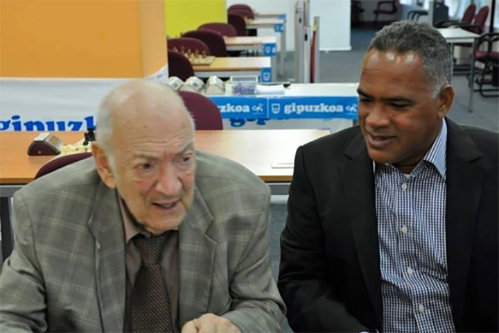 Conversando con Ramón Mateo: ajedrez, amistad y son dominicano (III ...